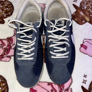 Nike Cortez Size 10 Men’s